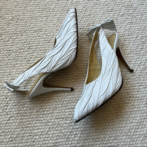 White Slingback Pumps - size 8. - Picture 3 of 9